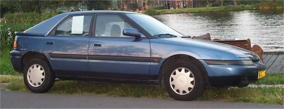Foto Mazda 323 - 1.6i F GLX